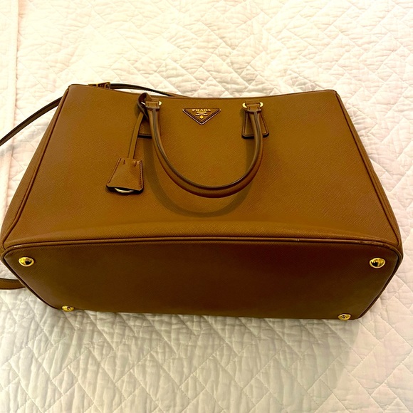 Large Prada Galleria Saffiano Leather Bag- Brown - Picture 6 of 11